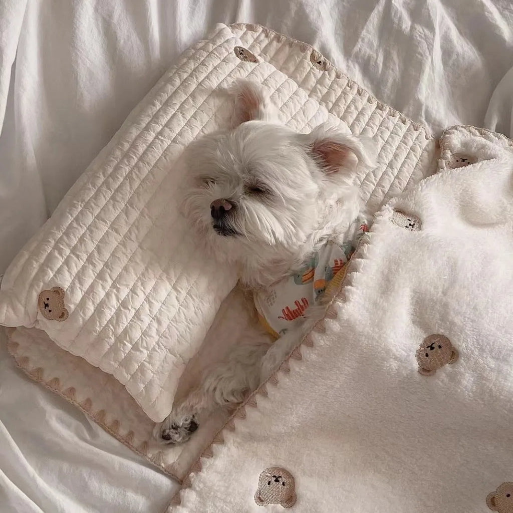 Square dog bed set with pillow mattress and quilt in simple bear pattern design