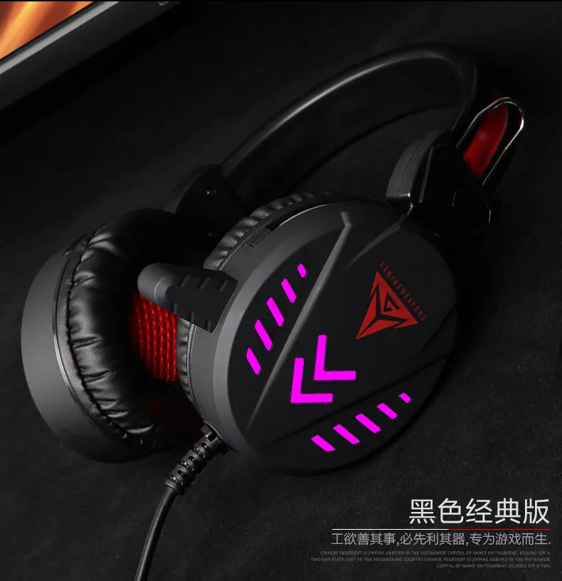 Black wired gaming headset for PC with large ear cups and a straight plug, shown with a 2.2m cable.