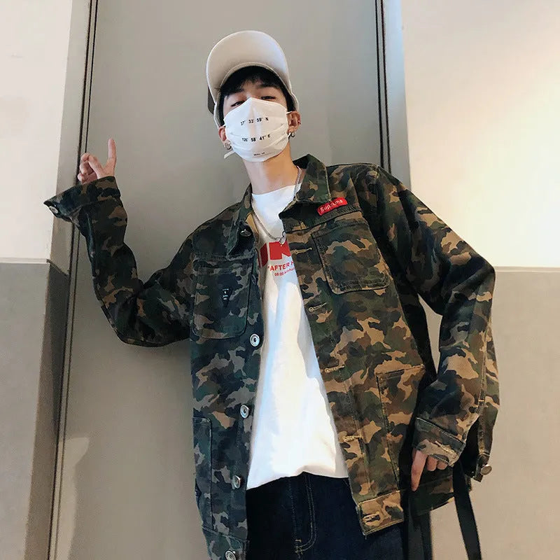 Men's camouflage denim jacket made from cotton cowboy fabric, front view, available in sizes M to 5XL
